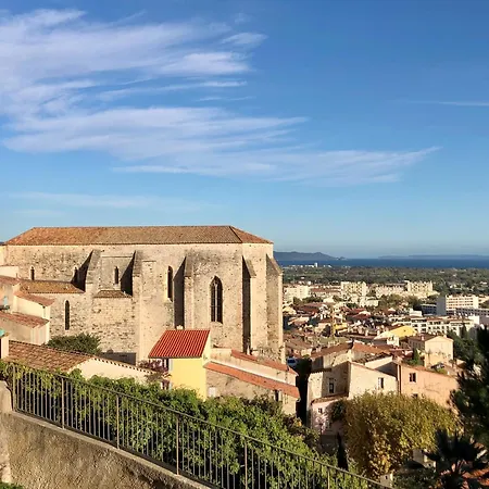 Le Castel Superbe Climatise Pour 4 Personnes Au Centre De Apartment *